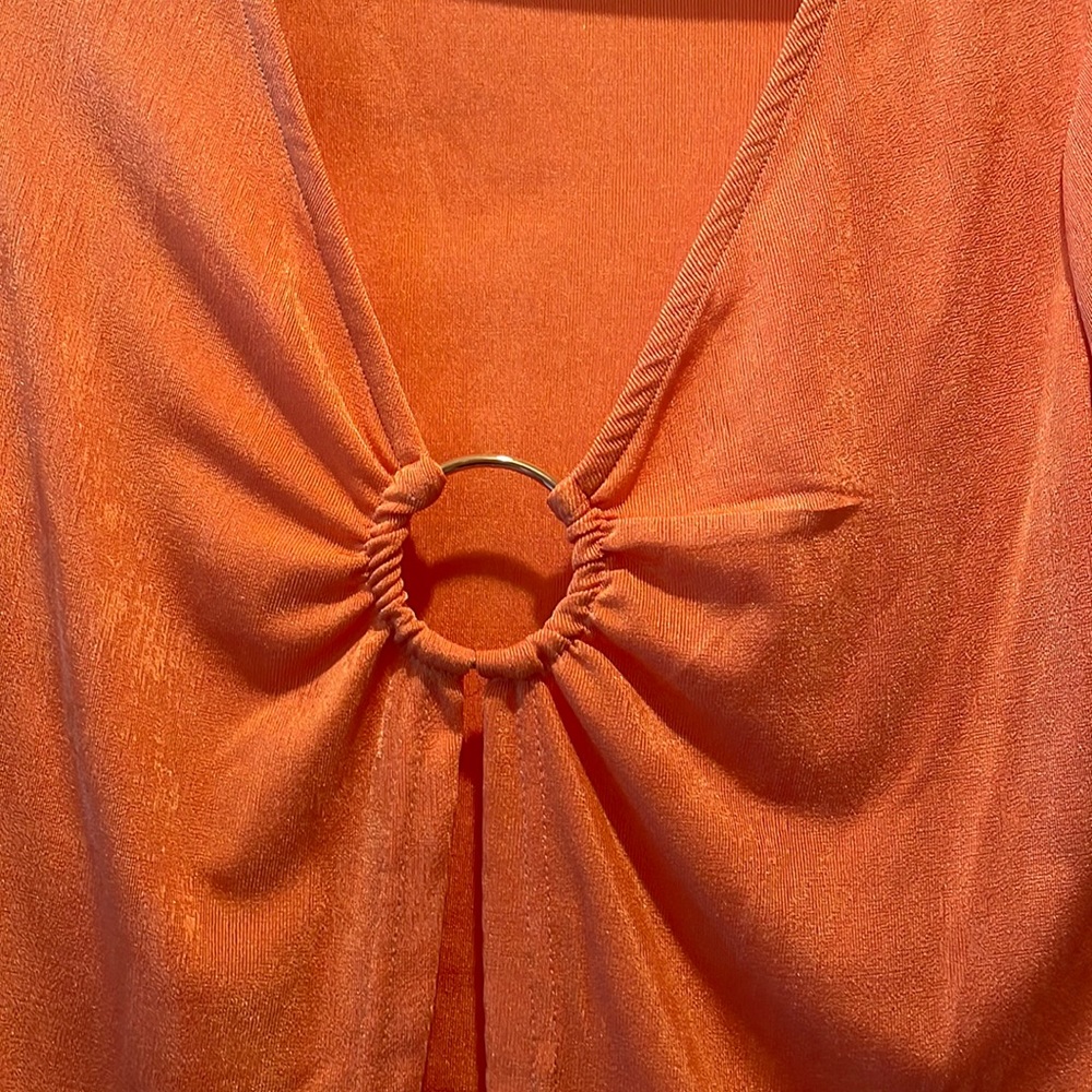 Superdown Top - Picture 3 of 4